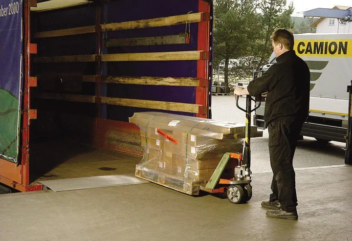 Altec Überladebrücke HFB 55 L550xB1250 mm