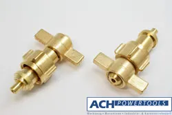 ACH Umfüllstutzen Propan zum Befüllen von Kleinstflaschen für 5 + 11 kg Flaschen. 525224