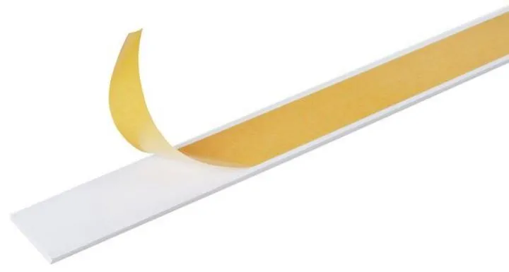 Alberts Flachstange selbstklebend PVC weiß 2600 x 20 x 2 mm (Inhalt: 2.6 Meter - 4.05 € / 1 Meter)