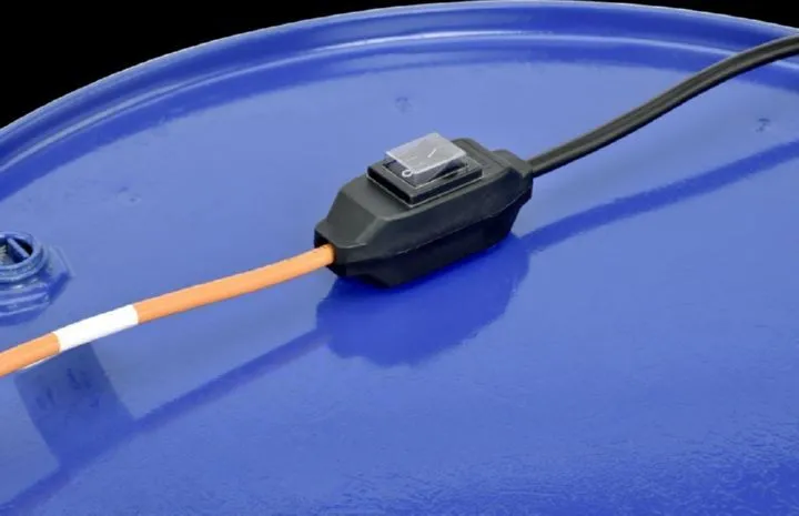 Cemo Schnurzwischenschalter 16A und 250 V